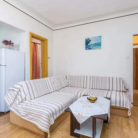 With A Parking Space Barbat, Rab - 22498 Apartment Rab Town